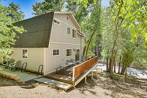 Big Bear Lake Cabin w/ Deck, Grill & Fireplace!