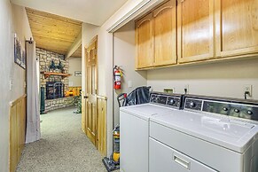 Big Bear Lake Cabin w/ Deck, Grill & Fireplace!
