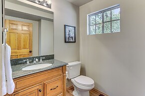 Big Bear Lake Cabin w/ Deck, Grill & Fireplace!