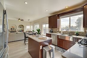 4 Mi to Downtown Reno: Spacious Family Retreat!