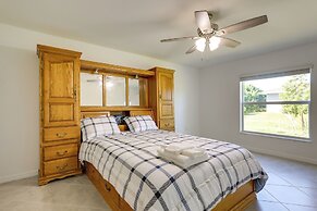 Airy Port Charlotte Home w/ Smart TV Near Beaches!