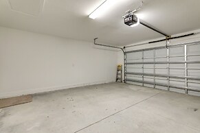 Airy Port Charlotte Home w/ Smart TV Near Beaches!