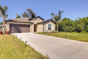 Airy Port Charlotte Home w/ Smart TV Near Beaches!