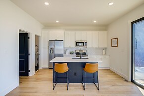 Hilltop Tennessee Retreat: Neyland Stadium Views!