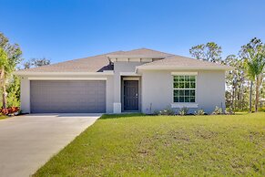 Bright Port Charlotte Home - 2 Mi to Beach!