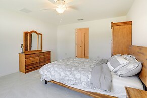 Bright Port Charlotte Home - 2 Mi to Beach!