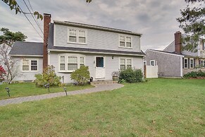 South Yarmouth Apartment Rental, 1 Mi to Beach!