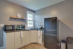 Cozy Cape Cod Apartment Rental in South Yarmouth!