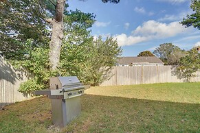 Cozy Cape Cod Apartment Rental in South Yarmouth!