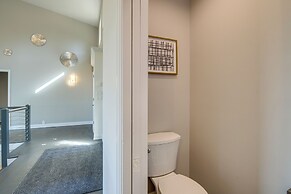 Lafollette Home: Community Pool & Mountain Views!