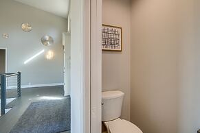 Lafollette Home: Community Pool & Mountain Views!