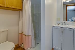 Pet-friendly Topton Home w/ Patio, Deck & Views!