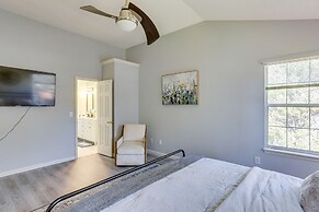 North Charleston Home Near Shopping & Dining!