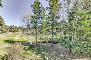 Cloudcroft Home w/ Fireplace Near Downtown!