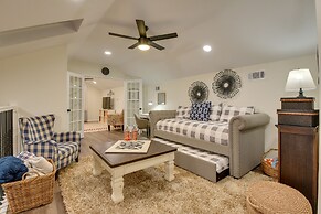 Updated Granbury Home in Historic District!