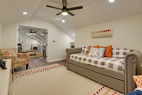 Updated Granbury Home in Historic District!