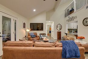 Updated Granbury Home in Historic District!