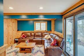 Hunter Mountain Home w/ Game Room: 1 Mi to Skiing!