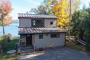 Waterfront Lake Webb Cabin Rental w/ Dock & Views!