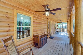 Tumbling Shoals Cabin w/ Fire Pit: 1 Mi to Lake