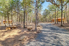 Tumbling Shoals Cabin w/ Fire Pit: 1 Mi to Lake