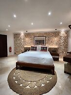 KANDORA Luxury Villas