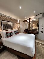 KANDORA Luxury Villas