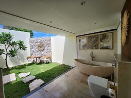 KANDORA Luxury Villas