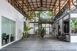 El Deseo Serendipity Hotel