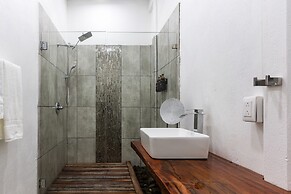 El Deseo Serendipity Hotel