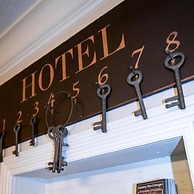 Country Inn & Cottages