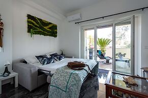 Home Big CrIré at '724