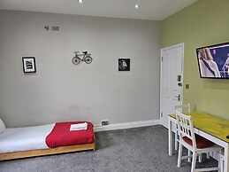 Spacious Studio near kings cross