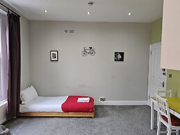 Spacious Studio near kings cross