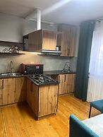 Family Guest House & Hostel