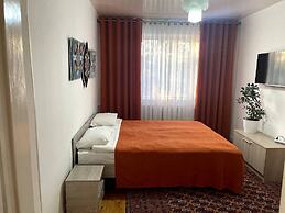 Family Guest House & Hostel