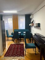 Family Guest House & Hostel