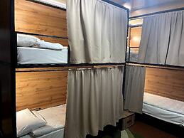 Family Guest House & Hostel