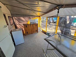 Room in Cabin - Caravan Near the sea 2