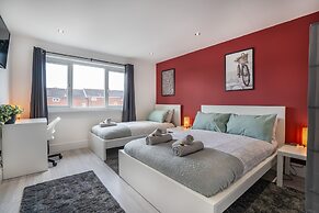 Isimi Luxurious House Newcastle