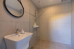 Hound Hotel Ulsan