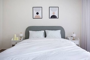 O&O Group - Top Penthouse On The Beach