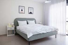 O&O Group - Top Penthouse On The Beach