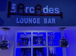 Hôtel Les Arcades