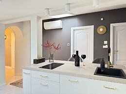 White Lotus - LoftAffair Collection