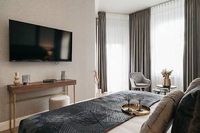 White Lotus - LoftAffair Collection