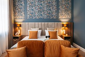 White Lotus - LoftAffair Collection