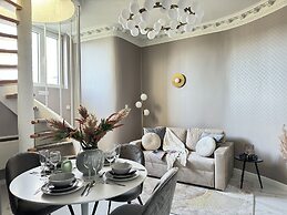 White Lotus - LoftAffair Collection