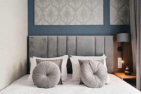 White Lotus - LoftAffair Collection