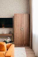 White Lotus - LoftAffair Collection